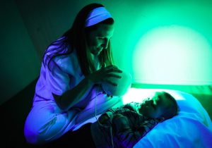 Las salas SNOEZELEN son espacios interactivos diseñados para estimular, de manera controlada, los sentidos, la relajación y generar experiencias.