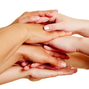 Familiares y profesionales tenemos un objetivo común: que el paciente con daño cerebral alcance la máxima independencia y funcionalidad posible