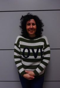 Dori es paciente del Instituto de Rehabilitación Neurológica y ha querido compartir cómo es el trabajo con sus emociones tras sufrir daño cerebral por una encefalitis, sobre todo la apatía