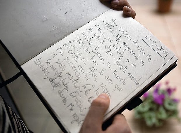 Llorenç explicar la importancia de escribir un diario tras sufrir un ictus