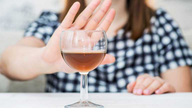 El Día Mundial sin Alcohol queremos recordar que el alcohol daña el cerebro y aumenta el riesgo de sufrir ictus