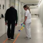 Sesión de neurorrehabilitación de uno de los pacientes con esclerosis múltiple de nuestro centro de Irenea en Vithas Valencia Consuelo