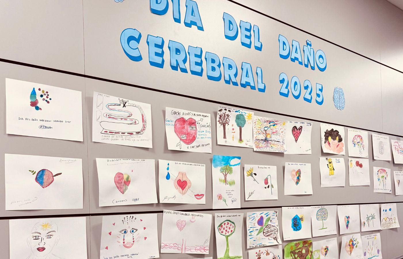 Día del Daño Cerebral en el que Amaia leyó su relato "Cementerio de Neuronas"